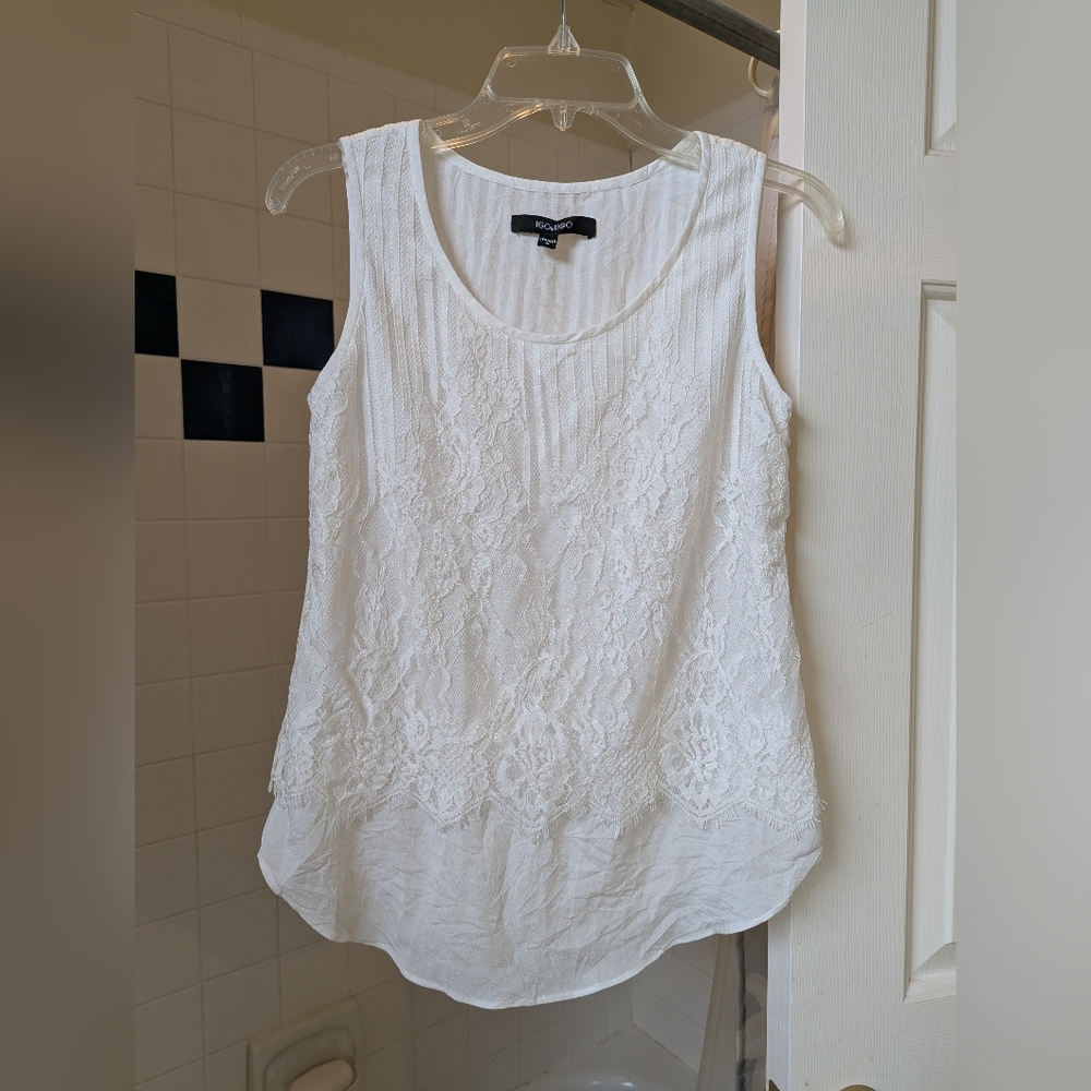 NWOT White Lace Overlay Sleeveless Top Size S